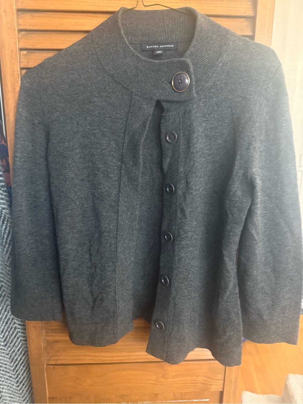 Banana Republic women’s  Dark Charcoal Button-Front Cardigan